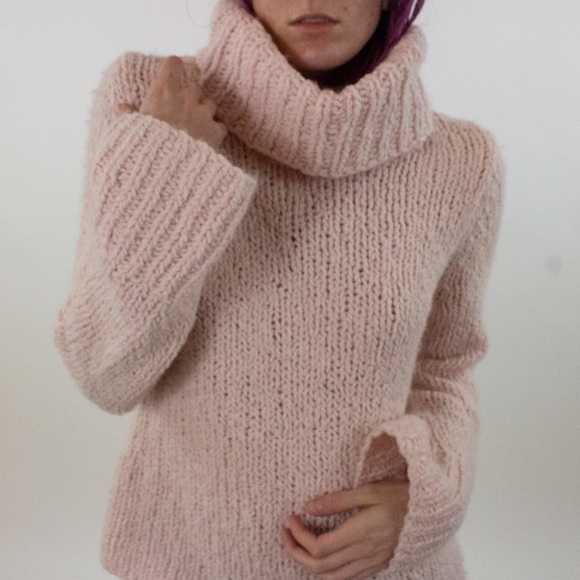 Express Peachy Pink Handknit Wide Neck Sweater - Picture 1 of 3